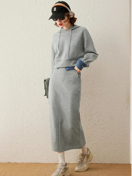 Hoodie i spódnica midi